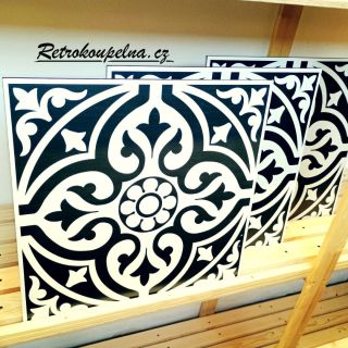 Elegantní retro dlažba Hidraulico Ronda Black 45×45 cm vnese do vašeho interiéru šarm starých časů. Černobílý ornament...